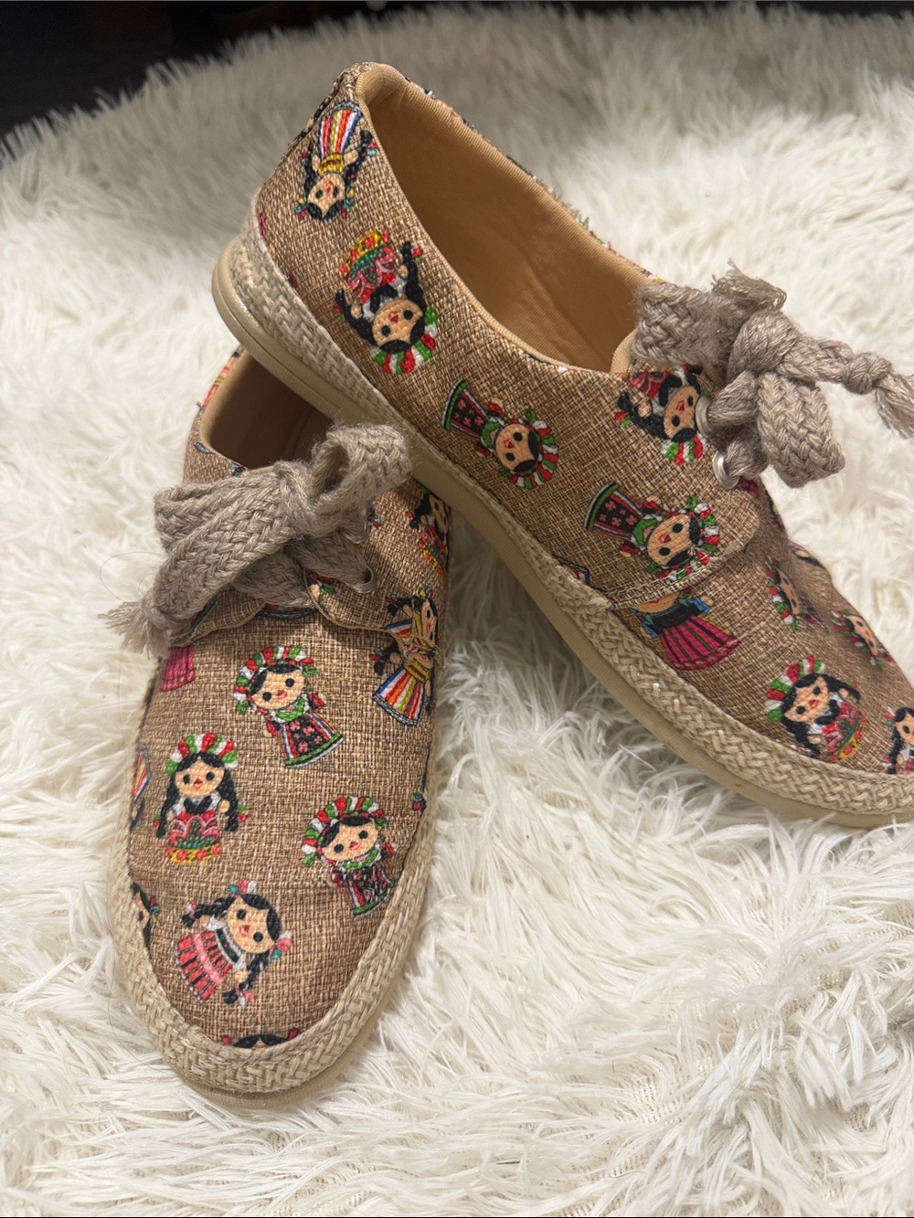 Beige Woven Espadrille Sneakers with Colorful Doll Motif